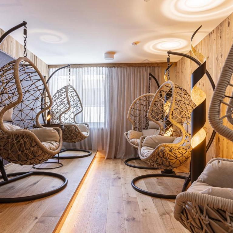 Zillertal Suites Fügen by ALPS RESORTS - Superior Apartment mit 1 Schlafzimmer und Balkon - 10