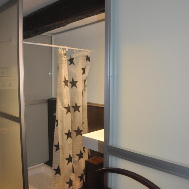 Estudio en el centro de la ciudad - One-Bedroom Apartment - 13