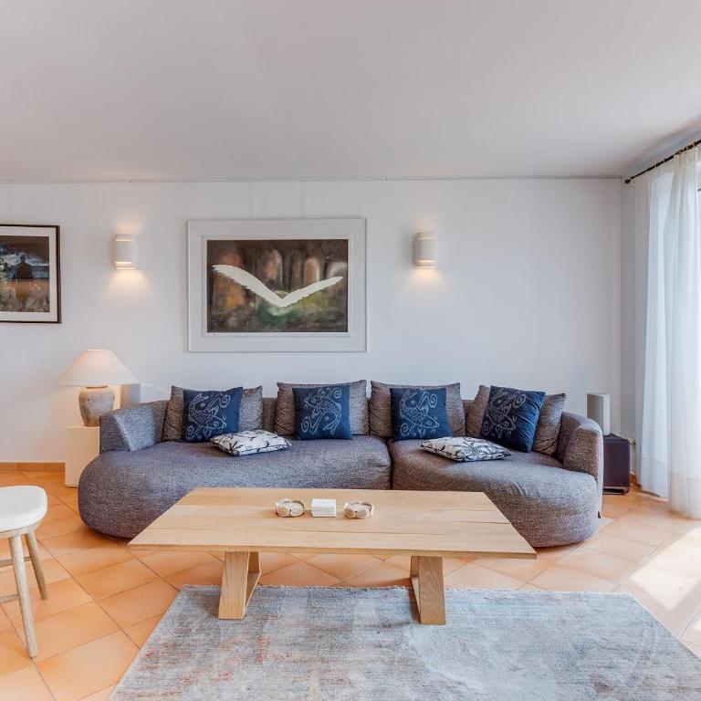 VILLA LUNA VI4339 By Riviera Holiday Homes - Villa - 6
