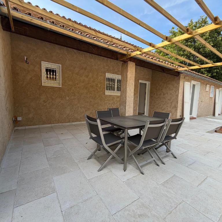 Villa climatisée piscine 8 couchages - Villa - 10