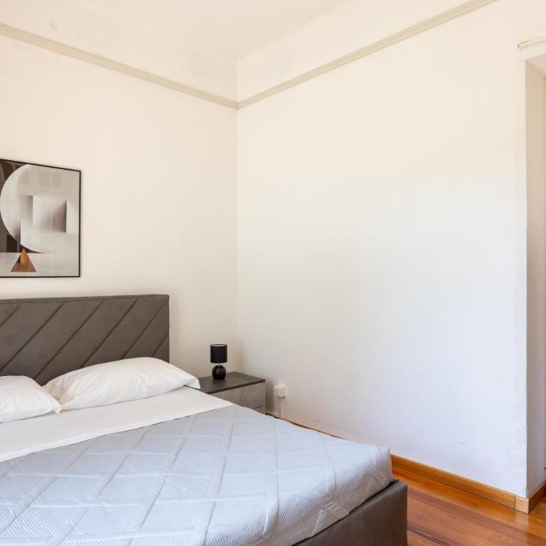 Prestige Lakeview Historic Center Stresa - Appartamento Deluxe con 2 Camere da Letto e Balcone - 17