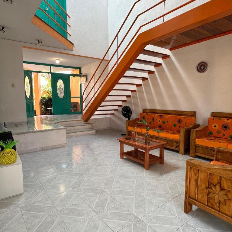 Relu verde y sol - One-Bedroom House - 6