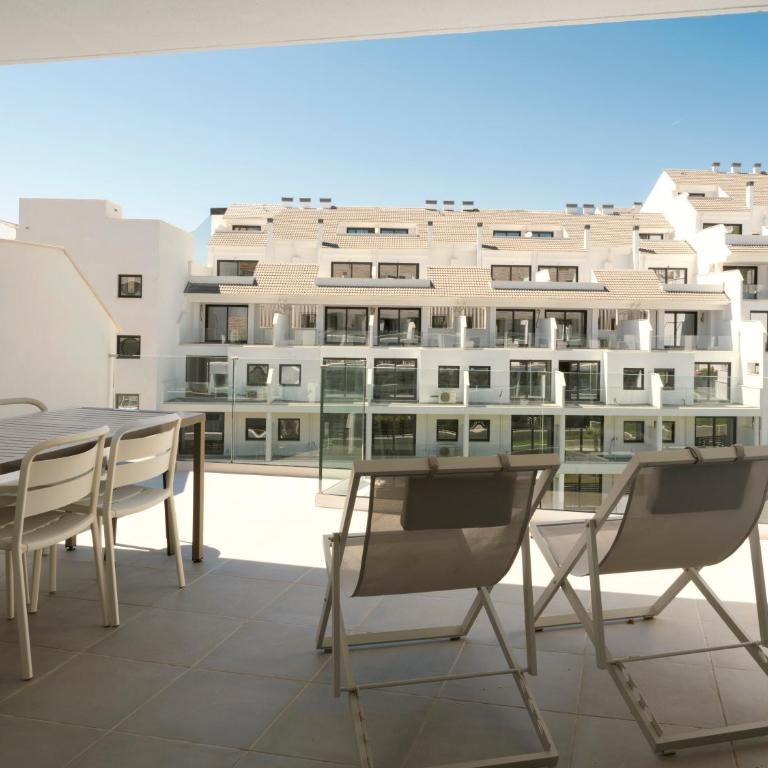 Meral Units - Apartamento Superior de 2 dormitorios con terraza - 6