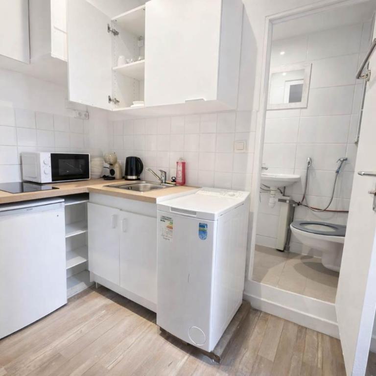 Studio Parisien Proche Metro Tout Confort - Studio - 2