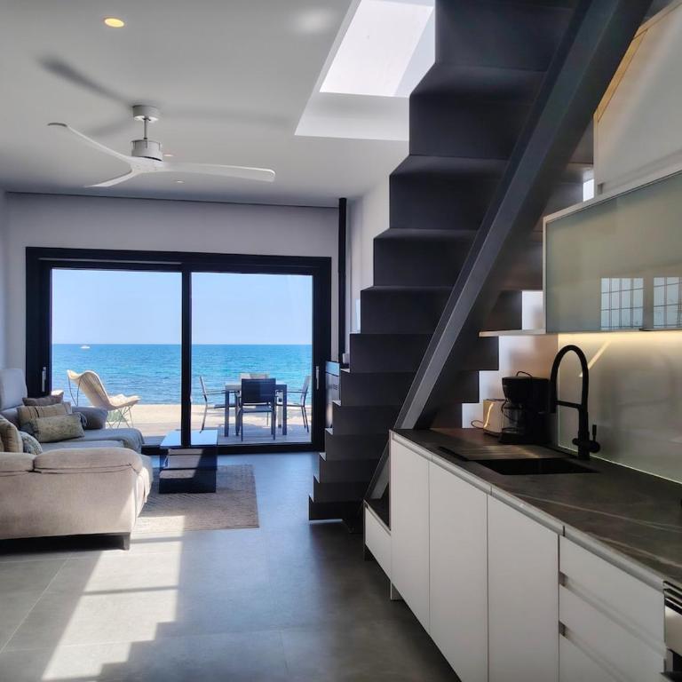 Bungalow a pie de playa con acceso al mar y piscina - Apartamento de 1 dormitorio con vistas al mar - 13