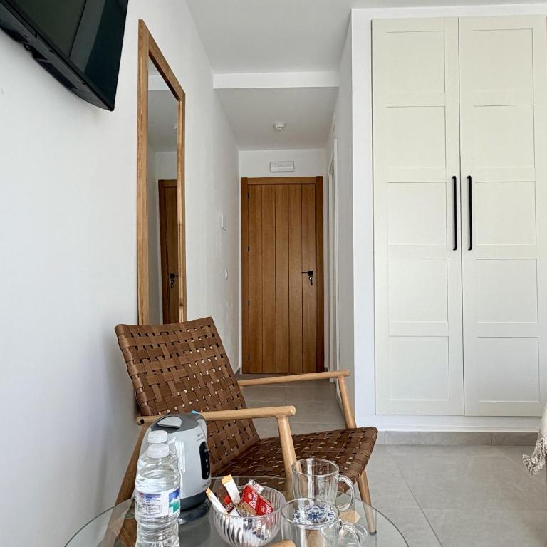 Las Brisas Estepona - Habitación Deluxe con cama extragrande - 9