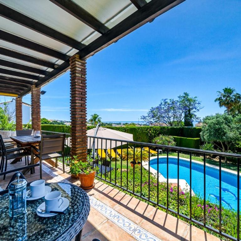 W12 Andalusian style villa with sea views - Villa mit privatem Pool - 1