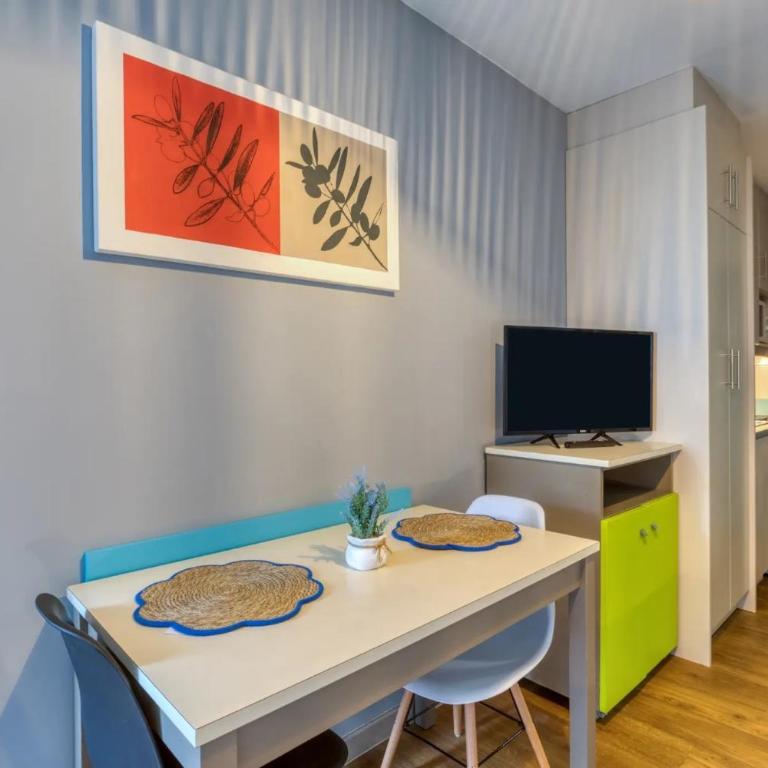 Le Murmure des palmiers - Studio avec Terrasse - 35
