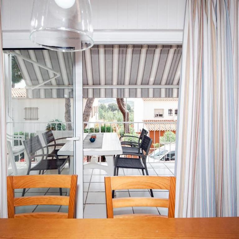 Agradable y tranquilo apto a 500m de la playa - Apartamento con terraza - 27