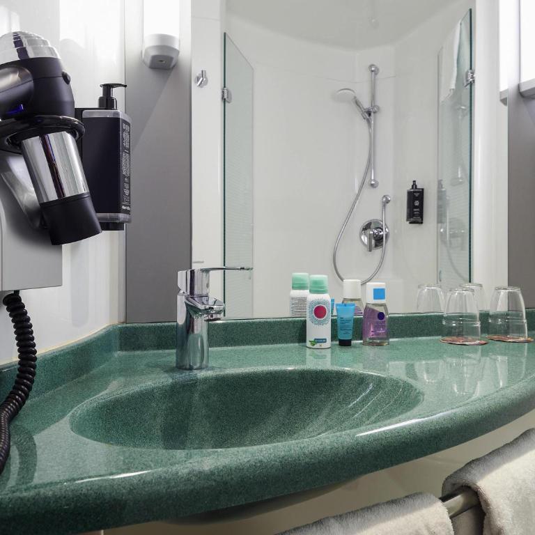 ibis Hotel Würzburg City - Standard Doppelzimmer - 4