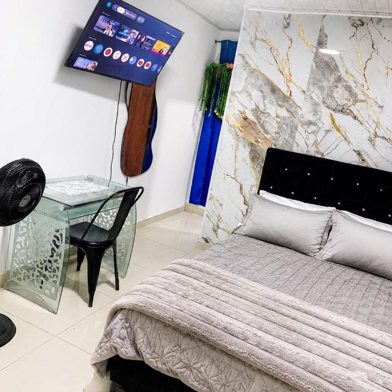 Apartamento de dos habitaciones y tres camas a 5 minutos de la terminal de transporte 202 - Apartamento de 1 dormitorio - 1