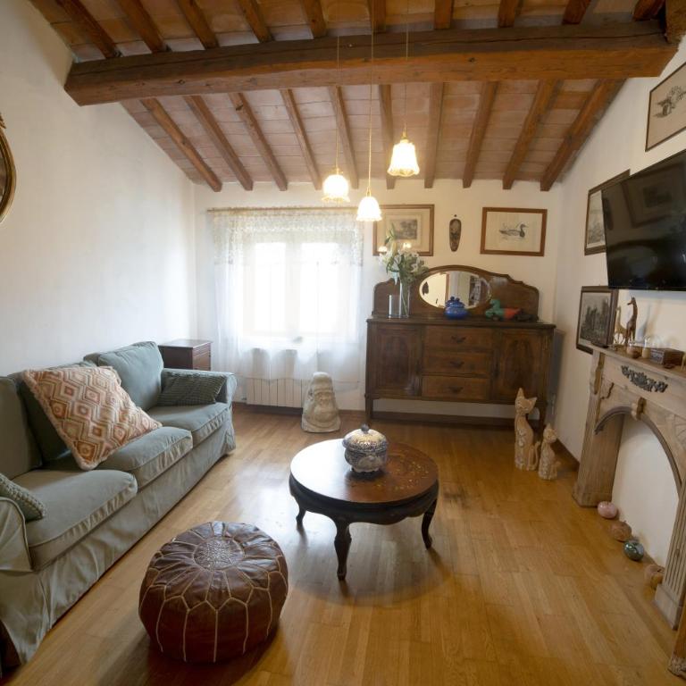 Poetic Florence - Three-Bedroom Apartment with View - 2
