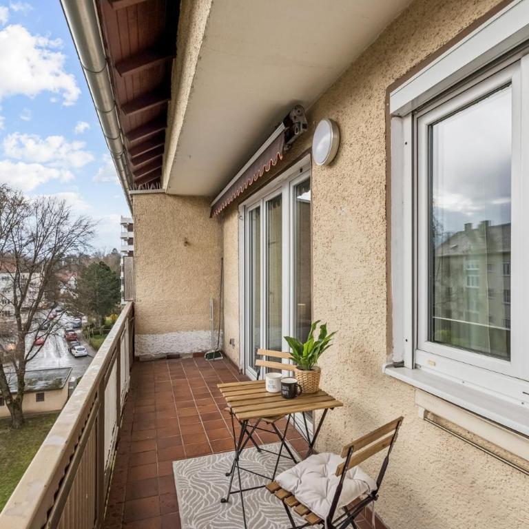 Citynahes 3BR-Apartment Hotelturmblick Business Stay - Appartamento con 3 Camere da Letto - 3