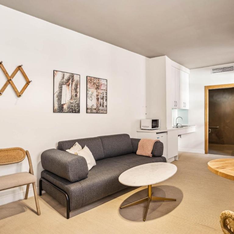 Limehome Cordoba Calle Pozanco - City Center - Studio (Wheelchair accessible) - 6