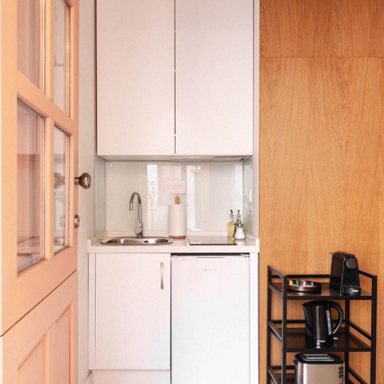 Limehome Cordoba Calle Pozanco - City Center - Family Studio with private patio - 4