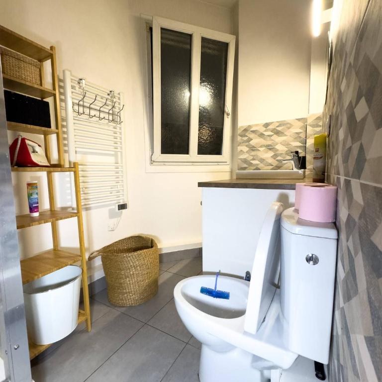 Charming Studio in the Heart of Paris 18th Arrondissement - Appartement - 21