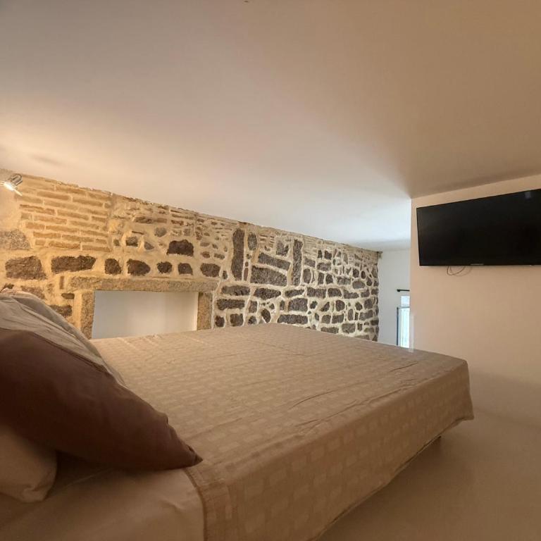 Victoria - One-Bedroom Apartment - 11
