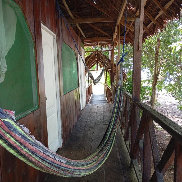 Amazon Lodge and Expeditions - Bungalow - Frente al agua - 13
