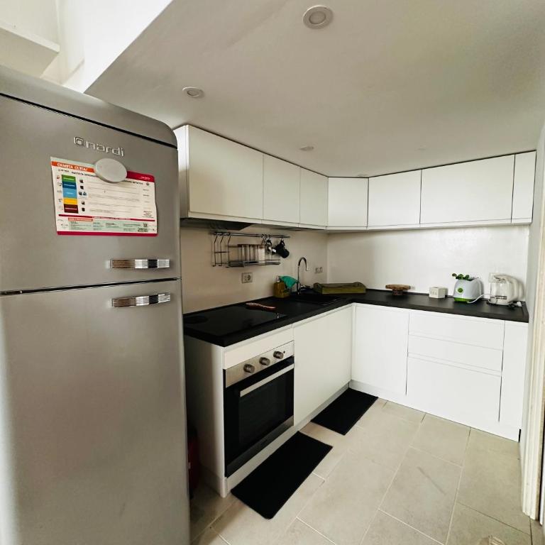 Victoria - One-Bedroom Apartment - 6