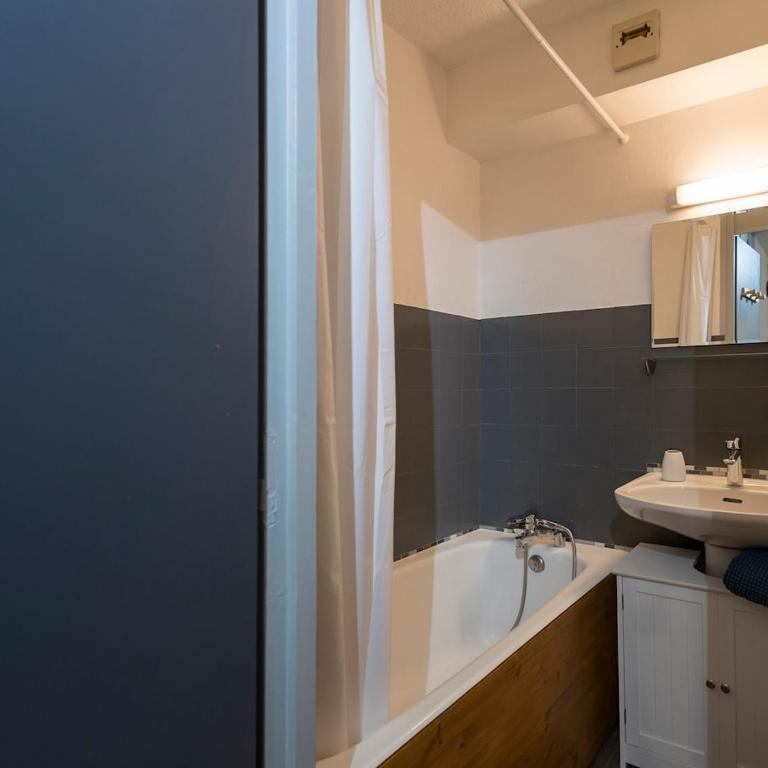 Studio cabine 4p et parking - Valloire centre - Appartamento con 1 Camera da Letto - 4