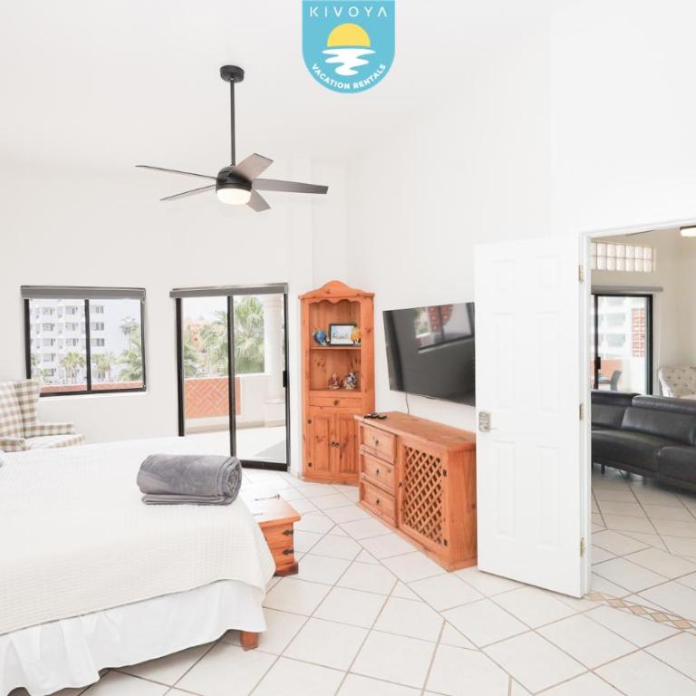Casa Blanca 302A Sea Breeze Retreat by Kivoya - Apartamento de 3 dormitorios - 18