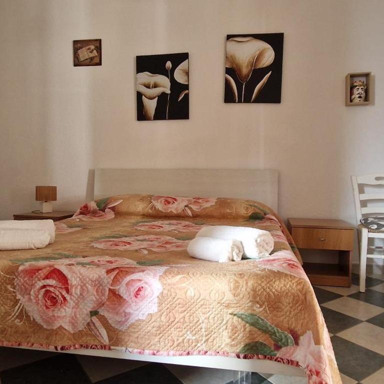 SANTA VENERE Apartments "PARCHEGGIO interno MOTO-AUTO" - Ampia Camera Matrimoniale - 10