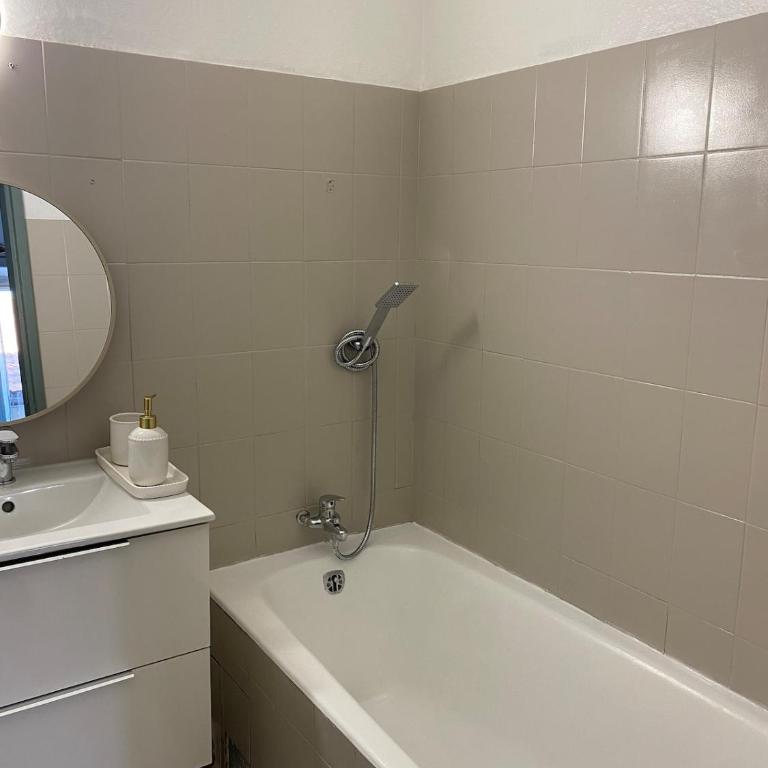 Cozy studio COEUR Avignon - Appartement 1 Chambre - 6