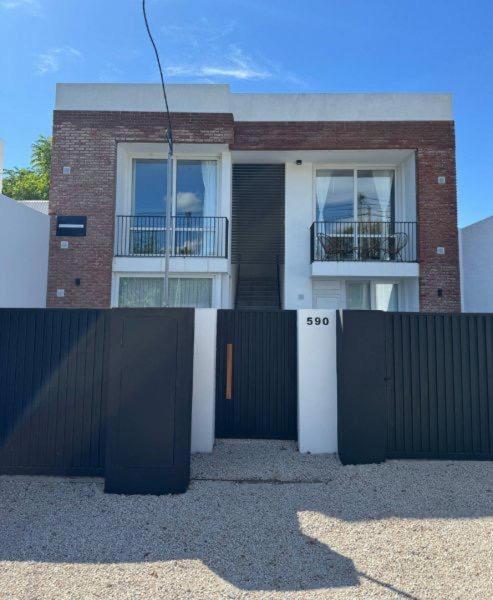 Depto Del Lago - One-Bedroom Apartment - 13