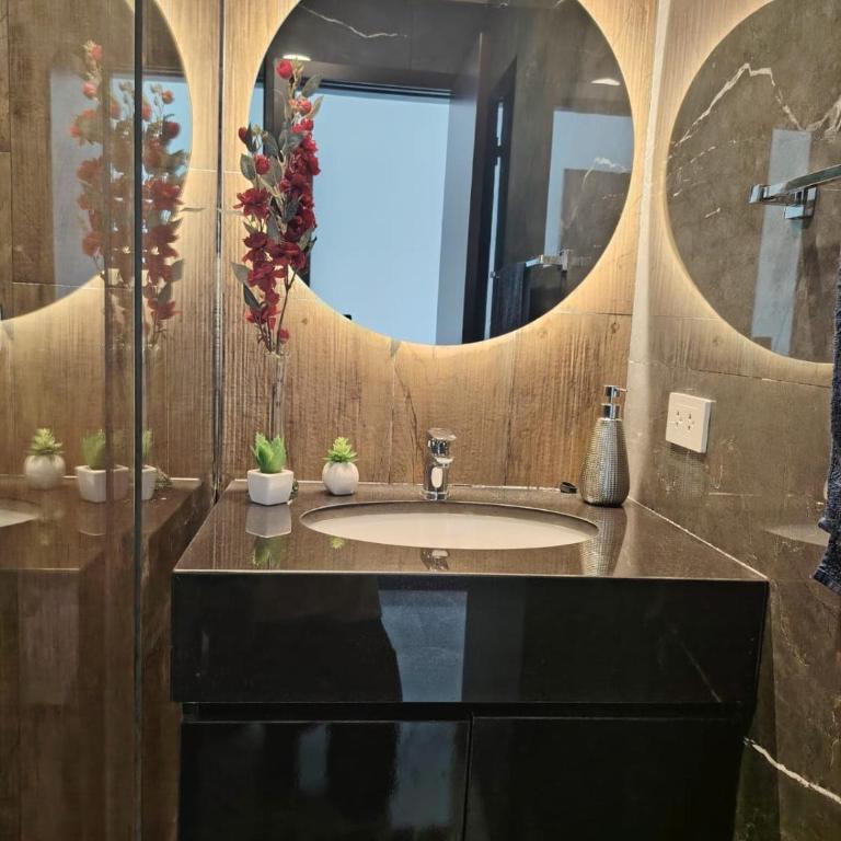 Apartamento elegante con piscina a pocos pasos del centro comercial Brisas - Two-Bedroom Apartment - 5