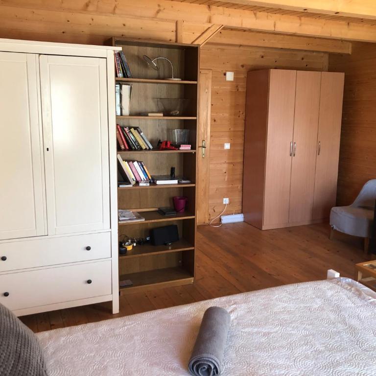woodland house - Three-Bedroom House - 7
