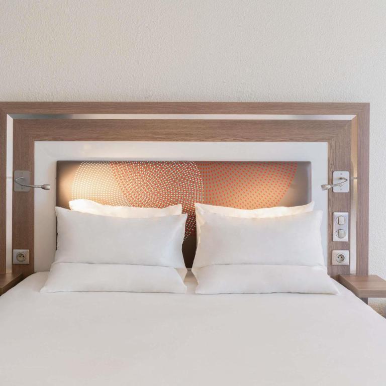 Novotel Paris 17 - Chambre Supérieure avec Lit Queen-Size et Canapé-lit Double - 3