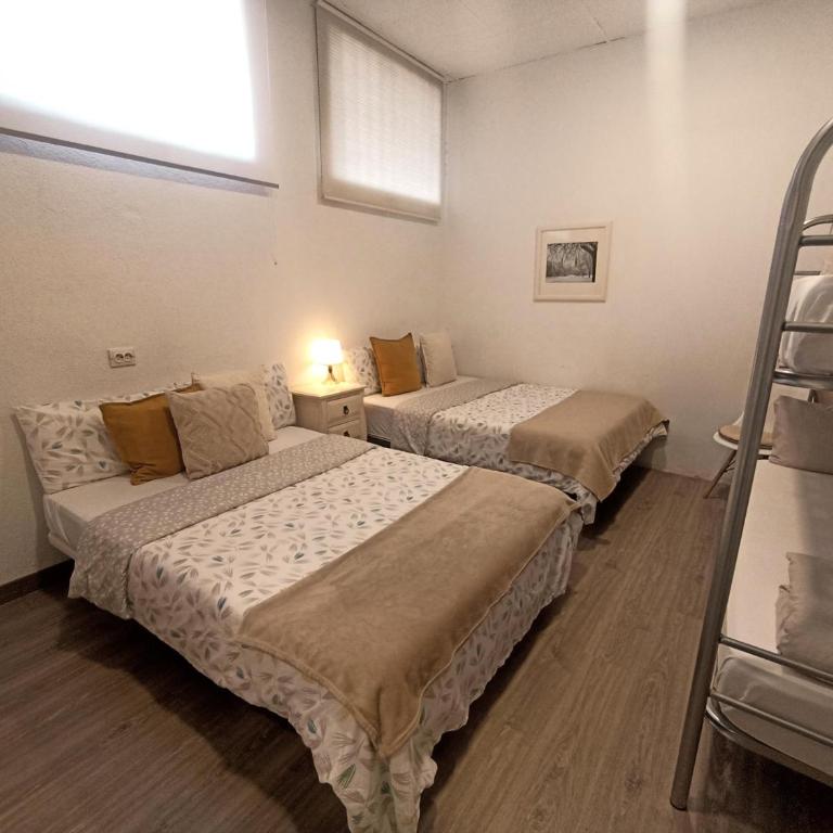 Alexa Host Vallecas - Chambre Familiale avec Salle de Bains Commune - 18