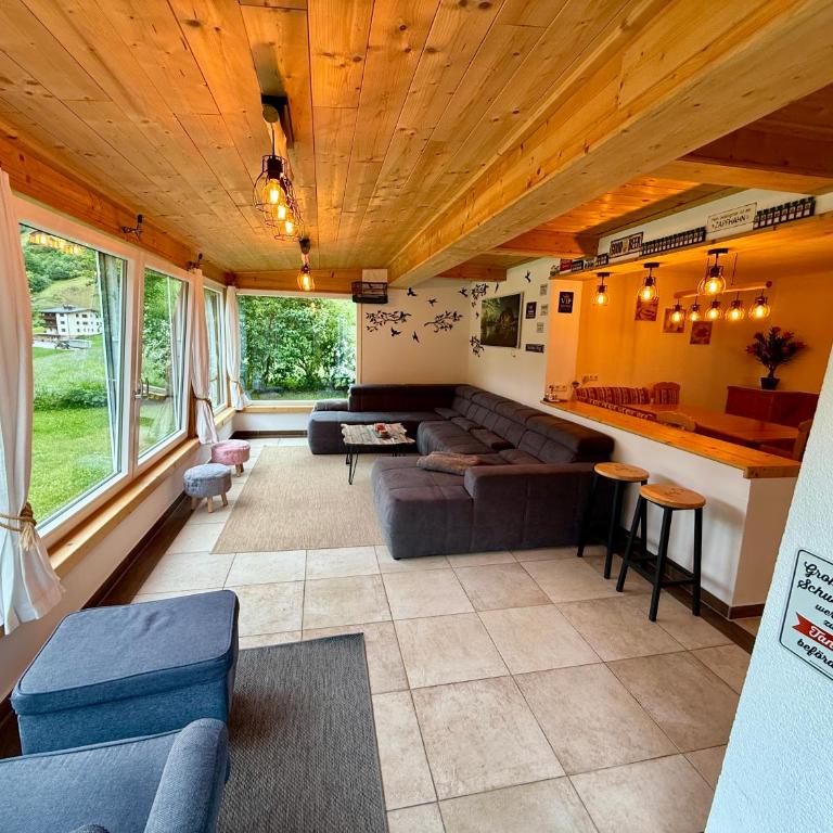 Ferienwohnung Geisslein - Three-Bedroom Apartment - 2