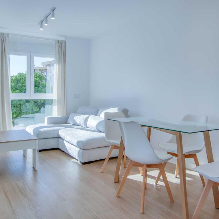 Luxury Apartment Fuengirola 1 min to the Beach Downtown - Apartamento de 1 dormitorio - 6