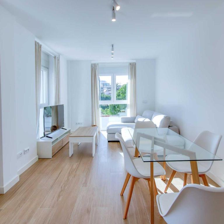 Luxury Apartment Fuengirola 1 min to the Beach Downtown - Apartamento de 1 dormitorio - 8