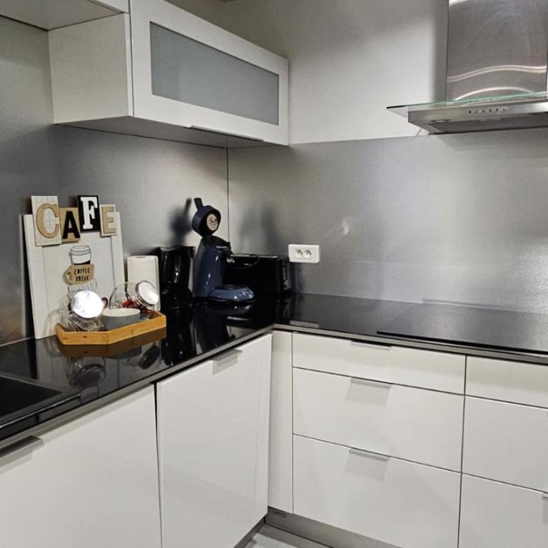 L'Eden tout confort, ascenseur, centre, calme - Appartement 1 Chambre - 18