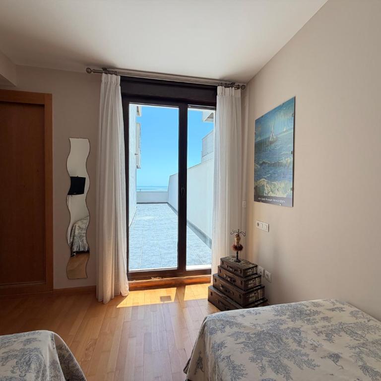 Camarate Golf Casares Luxury Apartment - Two-Bedroom Apartment with Balcony and Sea View - 24