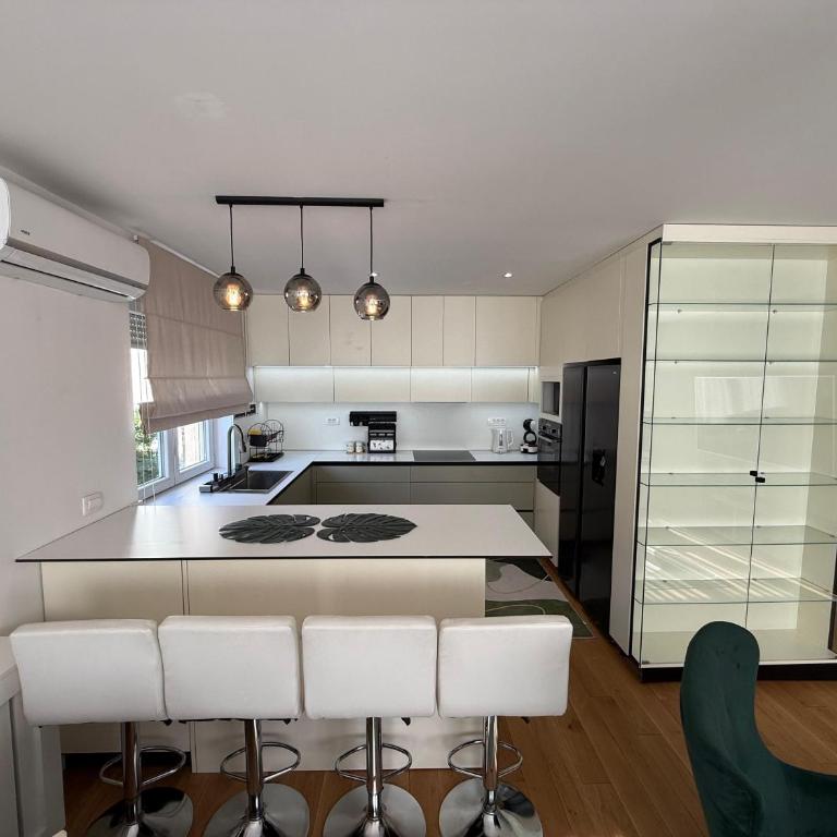 City Center Luxury Apartment - Superior Apartman sa 3 Spavaće Sobe - 12