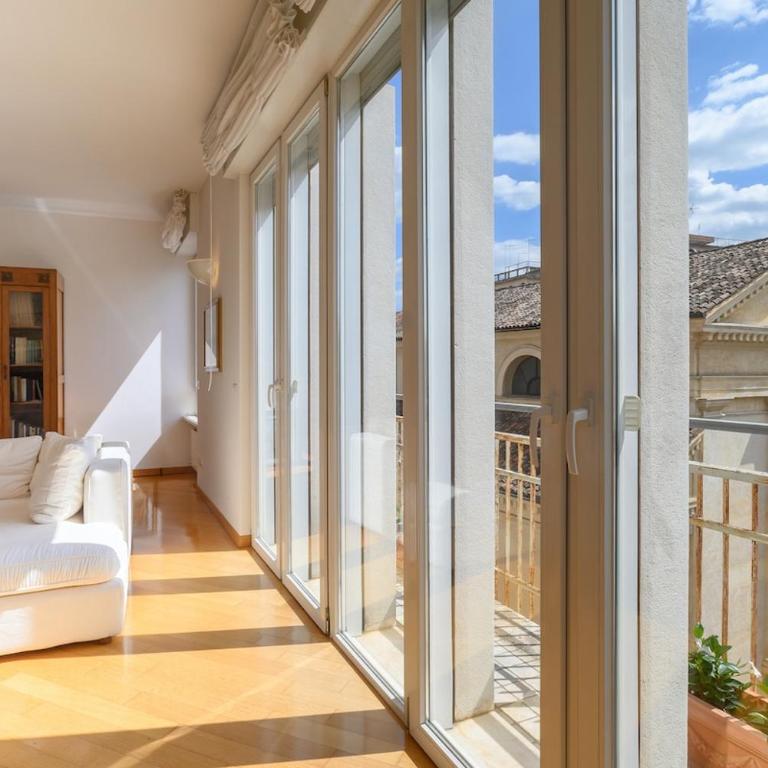 Vittoria Luxury Apartment I Centro Storico - Two-Bedroom Apartment - 7