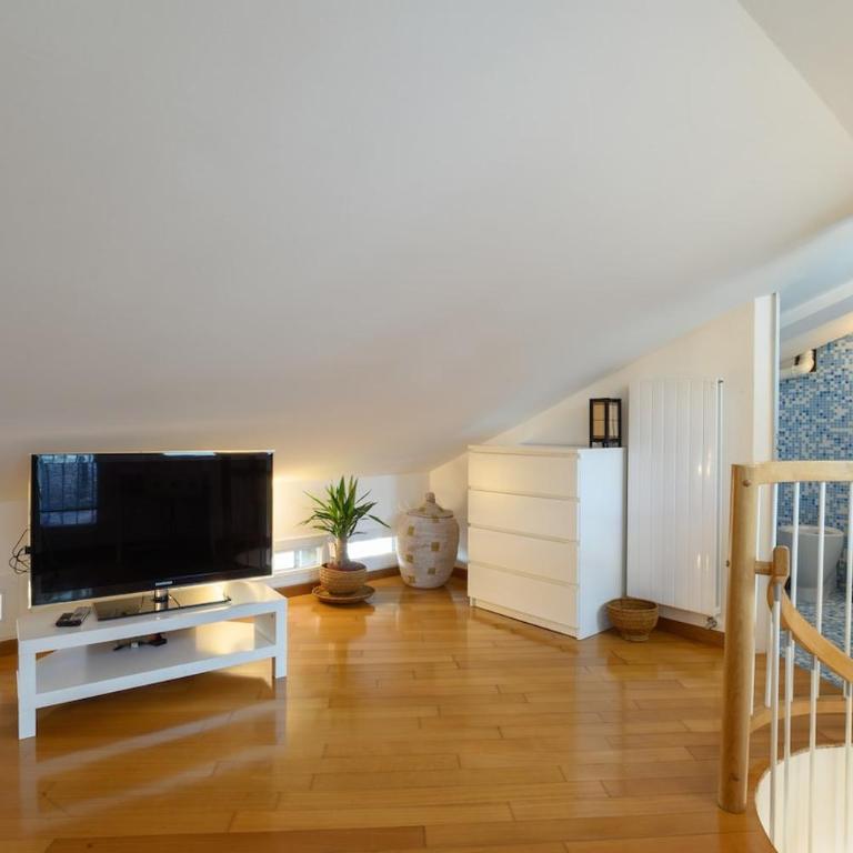 Vittoria Luxury Apartment I Centro Storico - Two-Bedroom Apartment - 24