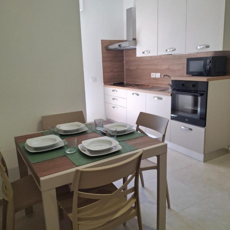 Casa Cellini Alghero - Appartamento con 2 Camere da Letto - 2