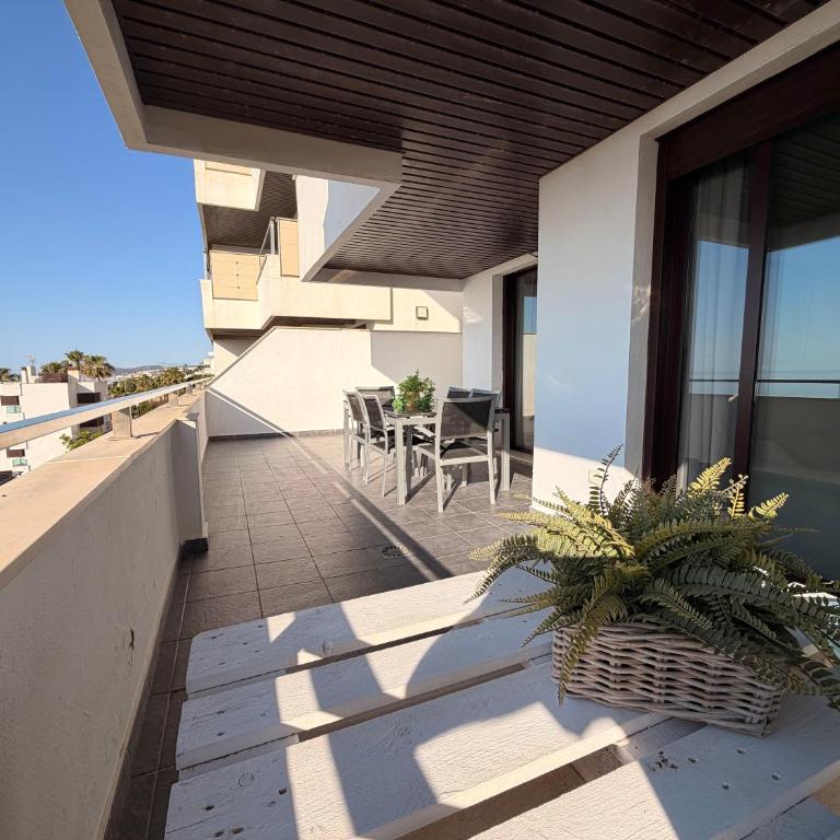 Camarate Golf Casares Luxury Apartment - Two-Bedroom Apartment with Balcony and Sea View - 60