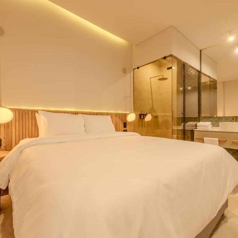 Amazing Luxury house Castalia 6BR - Seven-Bedroom House - 48