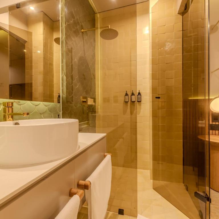 Amazing Luxury house Castalia 6BR - Seven-Bedroom House - 43