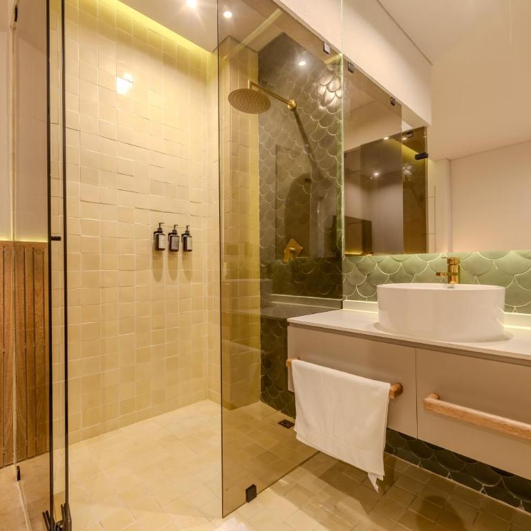 Amazing Luxury house Castalia 6BR - Seven-Bedroom House - 25