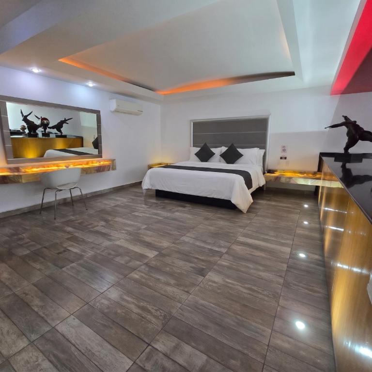 Hotel Alcampo - Villa avec Piscine Privée - 8