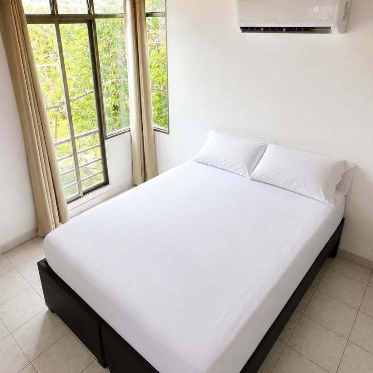 APTO CENTRO DE MELGAR CON PISCINA EN CONJUNTo - Apartamento de 2 dormitorios - 3