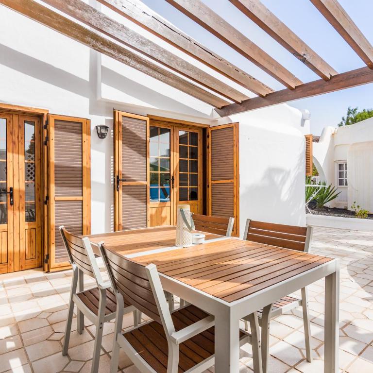 Lovely and charming villa VT with big terrace - Two-Bedroom House - 50