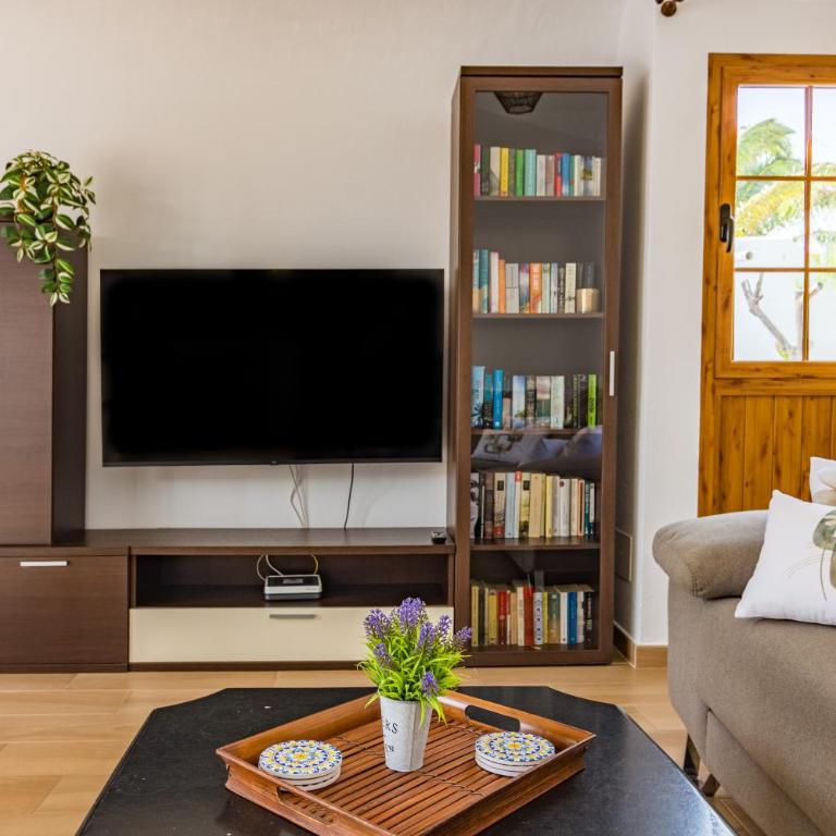 Lovely and charming villa VT with big terrace - Two-Bedroom House - 51