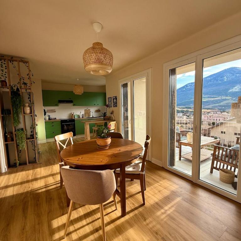 Appartement avec vue panoramique sur les montagnes - Appartement 2 Chambres - 5
